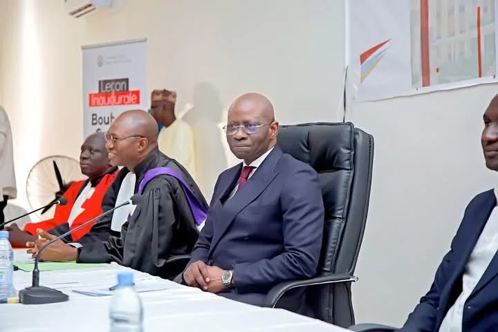 Leçon inaugurale du Dr Boubacar Camara à l’Ugb :« Injecter des mécanismes de la transmission intergénérationnelle dans les programmes universitaires »