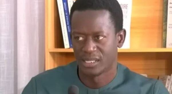 Le Chroniqueur Arona Niang Arrêté…