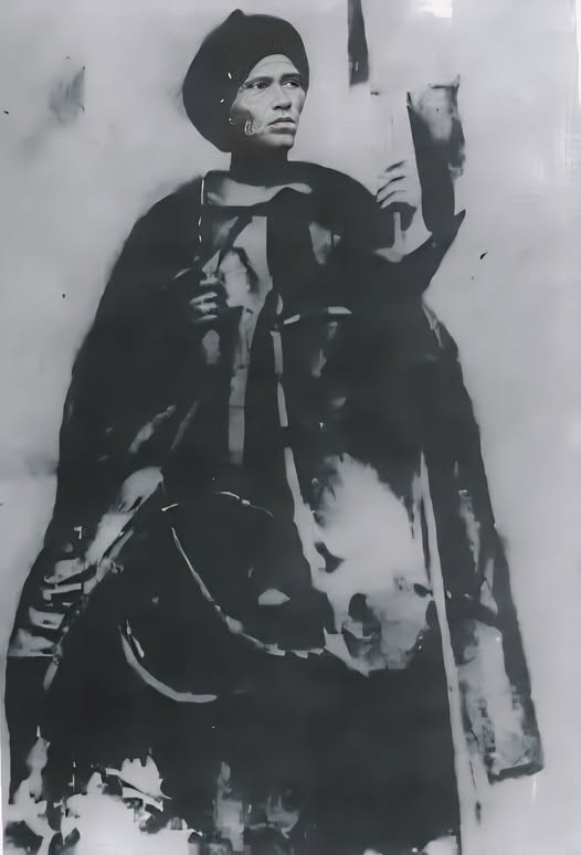 Le 7 JUIN : UNE JOURNÉE DÉDIÉE A MAAD A SINIG , LE ROI DU SINE , KUMBA NDOFEEN FA NDEB DIOUF ‎